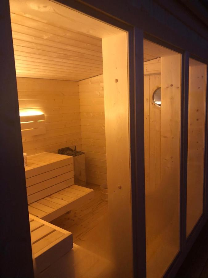 Docksta Hotell Екстериор снимка