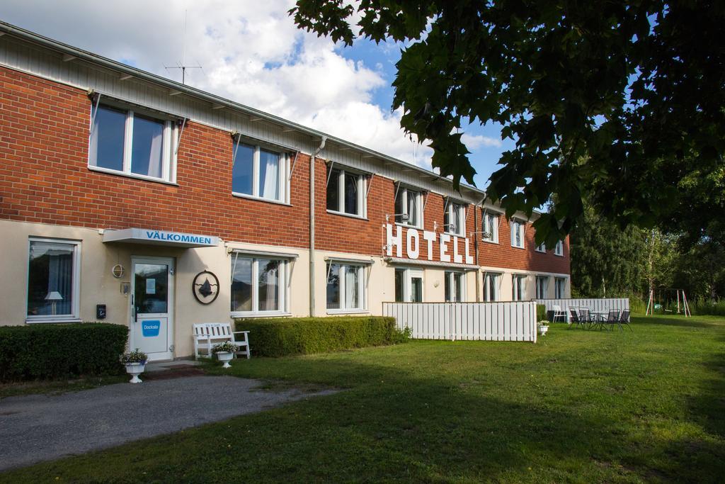 Docksta Hotell Екстериор снимка