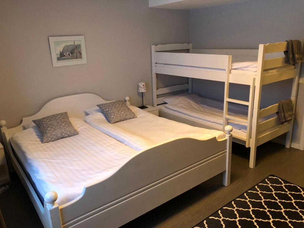Docksta Hotell Екстериор снимка